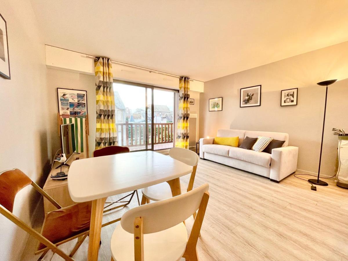 Echappee Chic - Balcon - 150 M Casino Deauville & Plage Εξωτερικό φωτογραφία